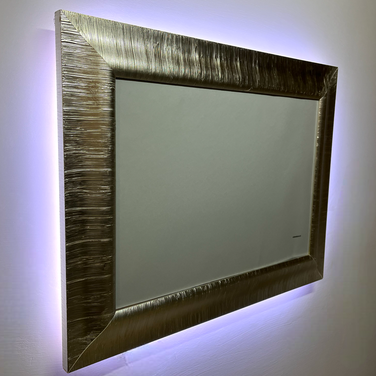 TRIESTE - Specchio con cornice in argento retroilluminata